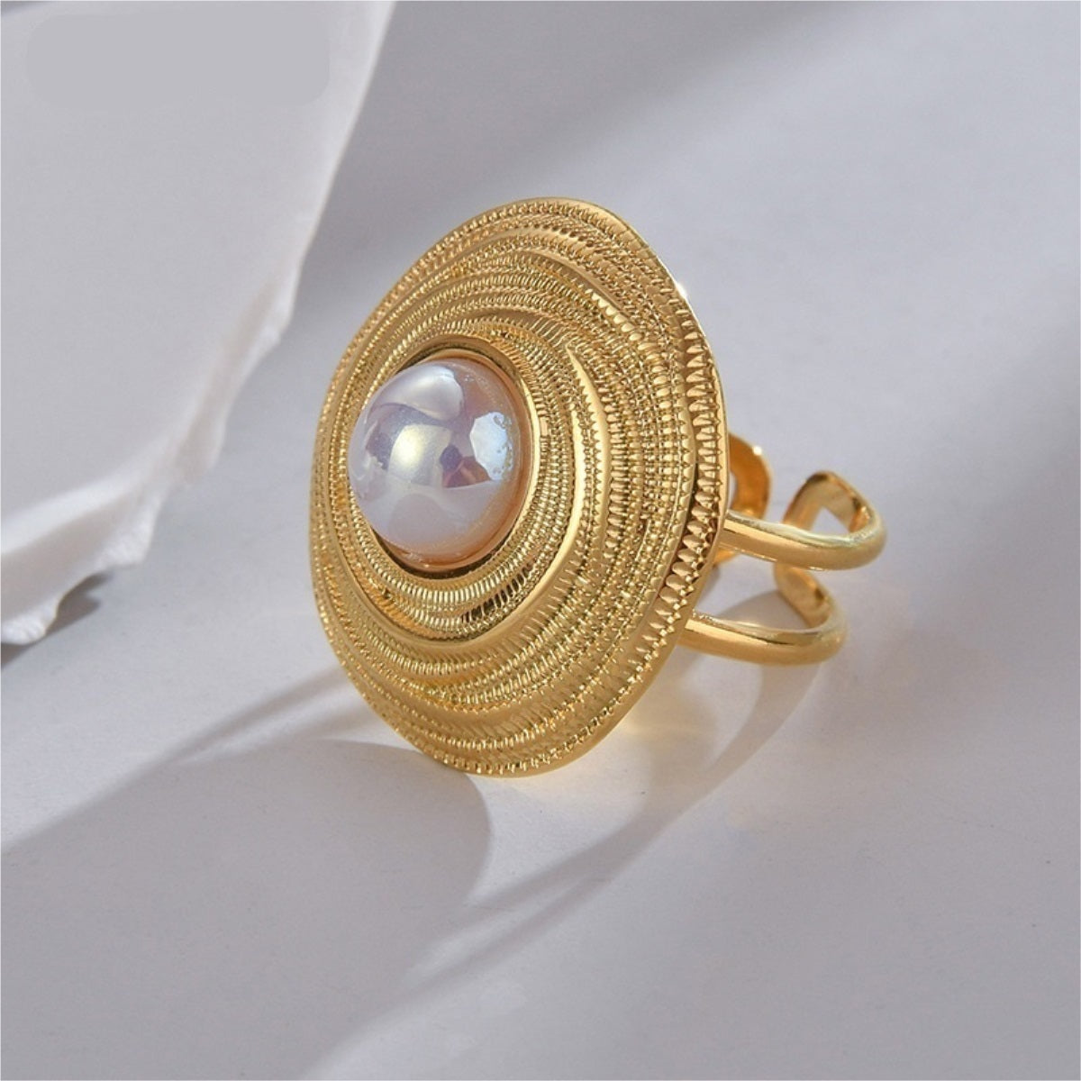 Pearl Glow Ring
